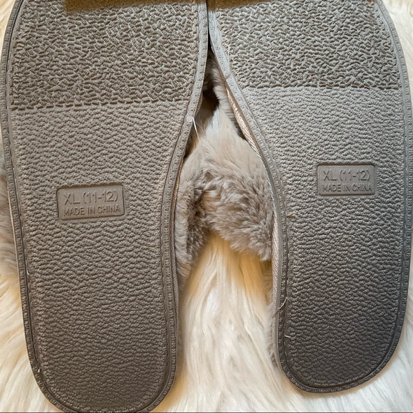 Chinese Laundry Slipper Slides - NWT - Size 11 - 12 - Sandals - Jeweled - Picture 7 of 11